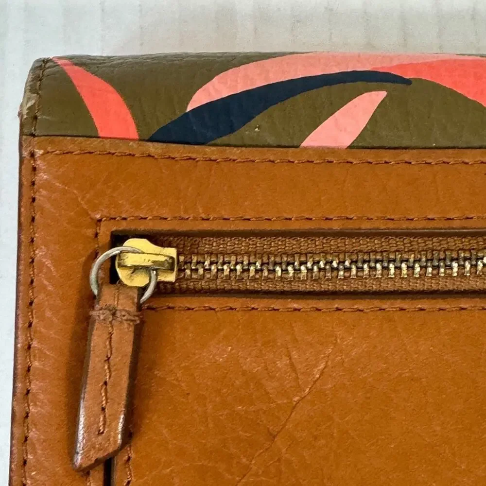 Fossil Tan Orange Leather Tri Fold Wallet Women’s Accessories Abstract Spring